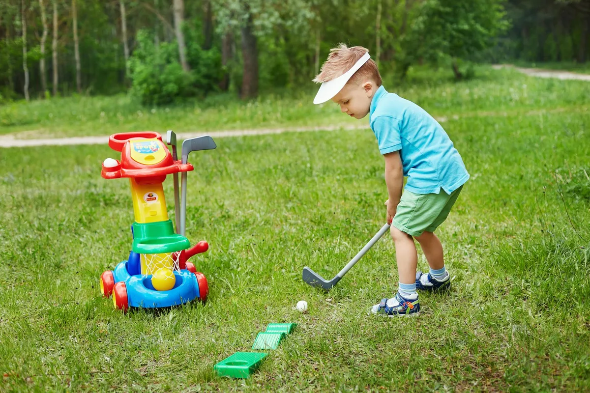 Golf Gifts for Kids: Encouraging Young Players at Every Age