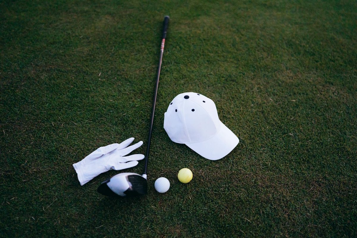 Golf Gifts Under £10: Small Budget, Genuine Usefulness